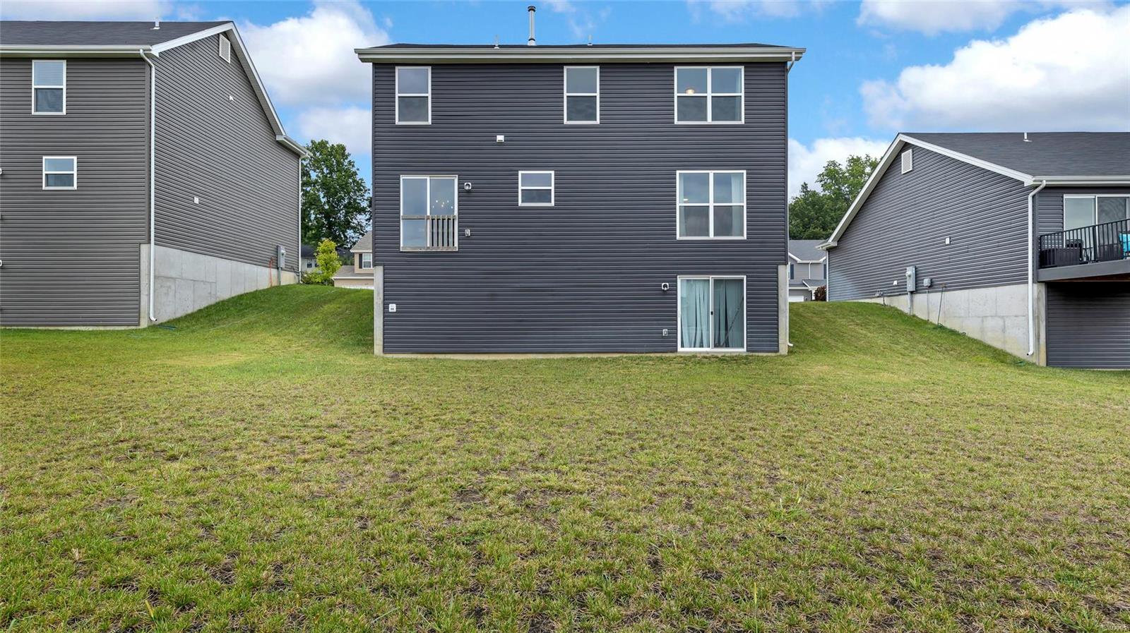 1608 Westlake Circle