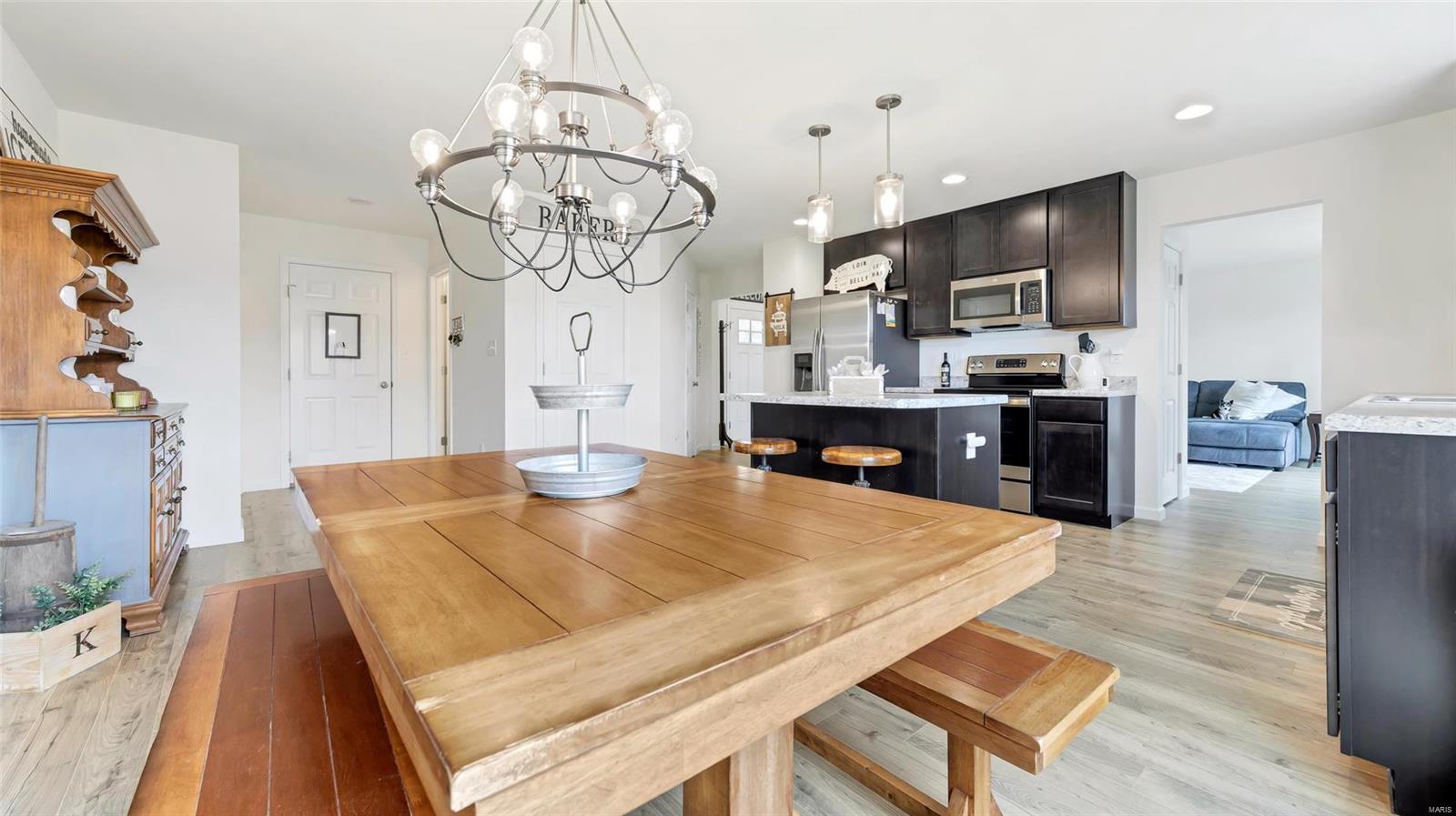 1608 Westlake Circle