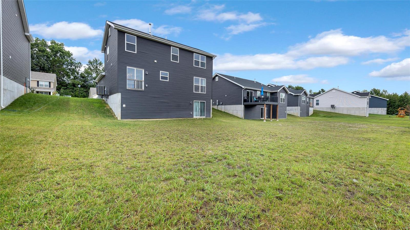 1608 Westlake Circle