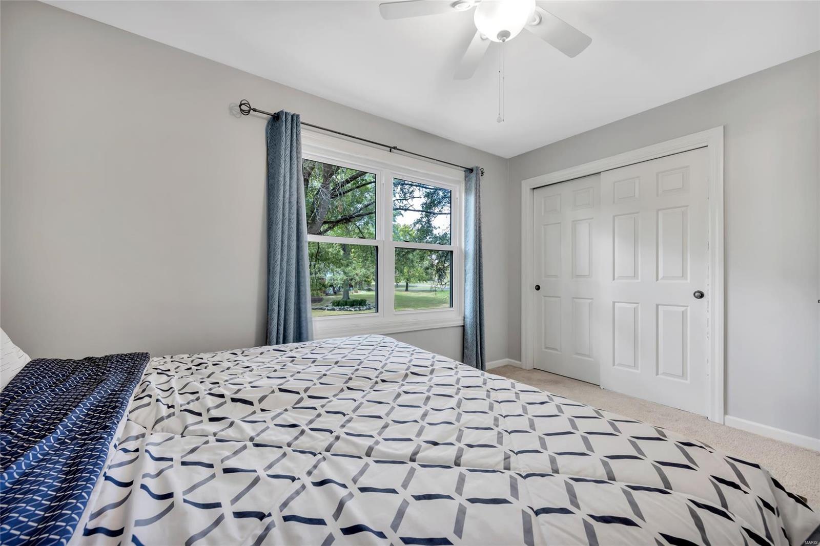 98 Meadowbrook Country Club