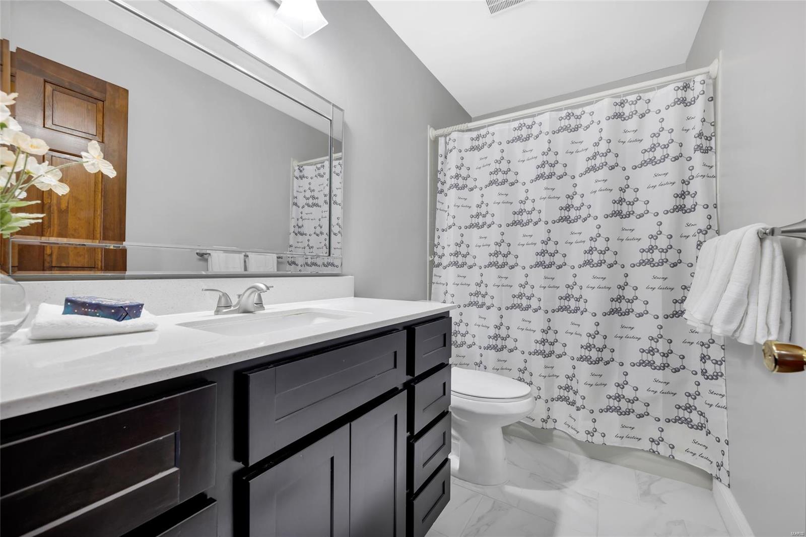 98 Meadowbrook Country Club