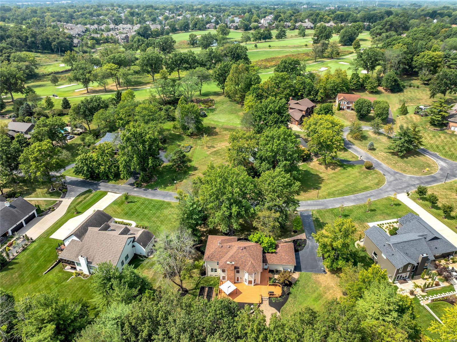 98 Meadowbrook Country Club