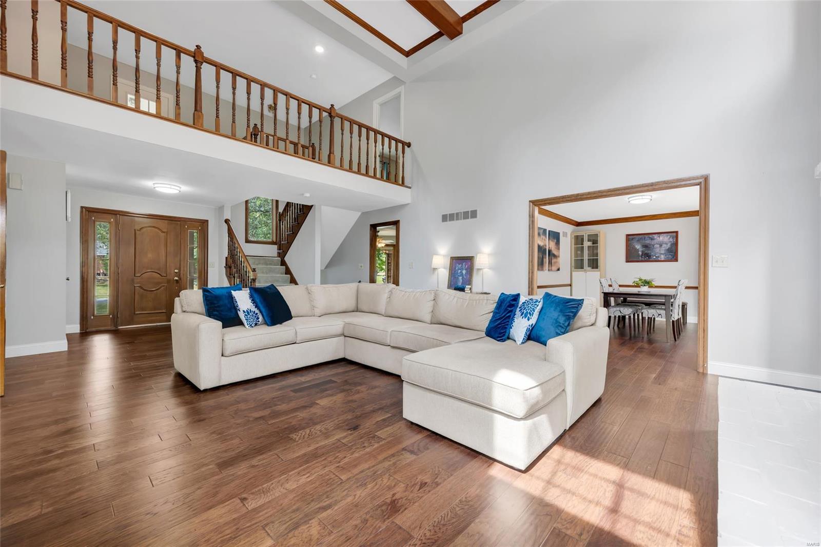 98 Meadowbrook Country Club