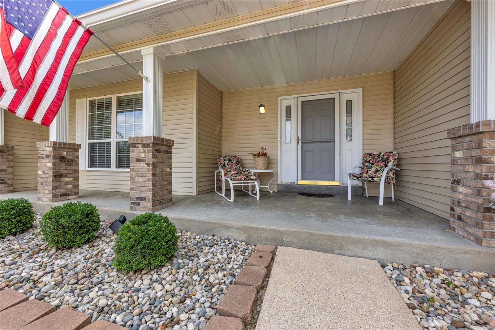 5024 Royal Burgess Drive