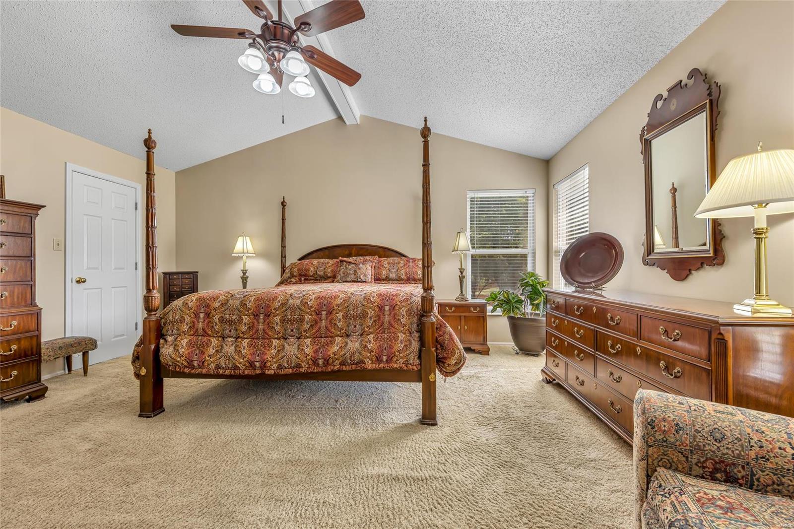 5024 Royal Burgess Drive