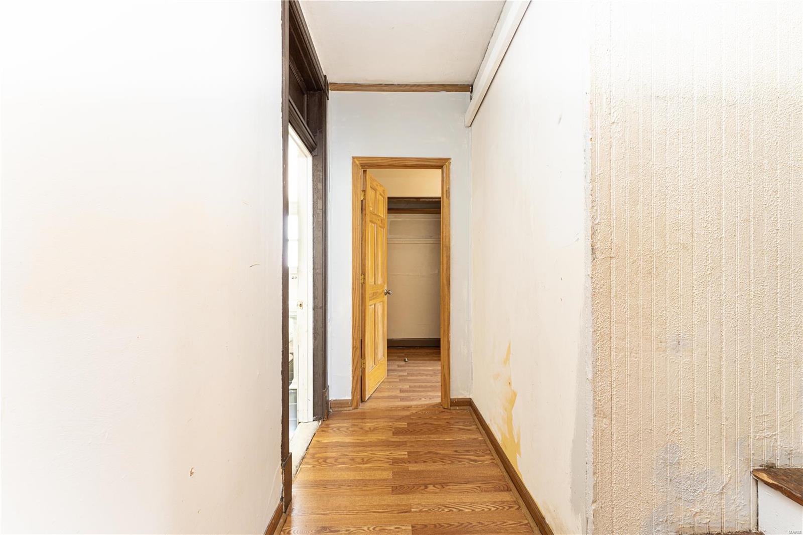 1123 N Benton Avenue