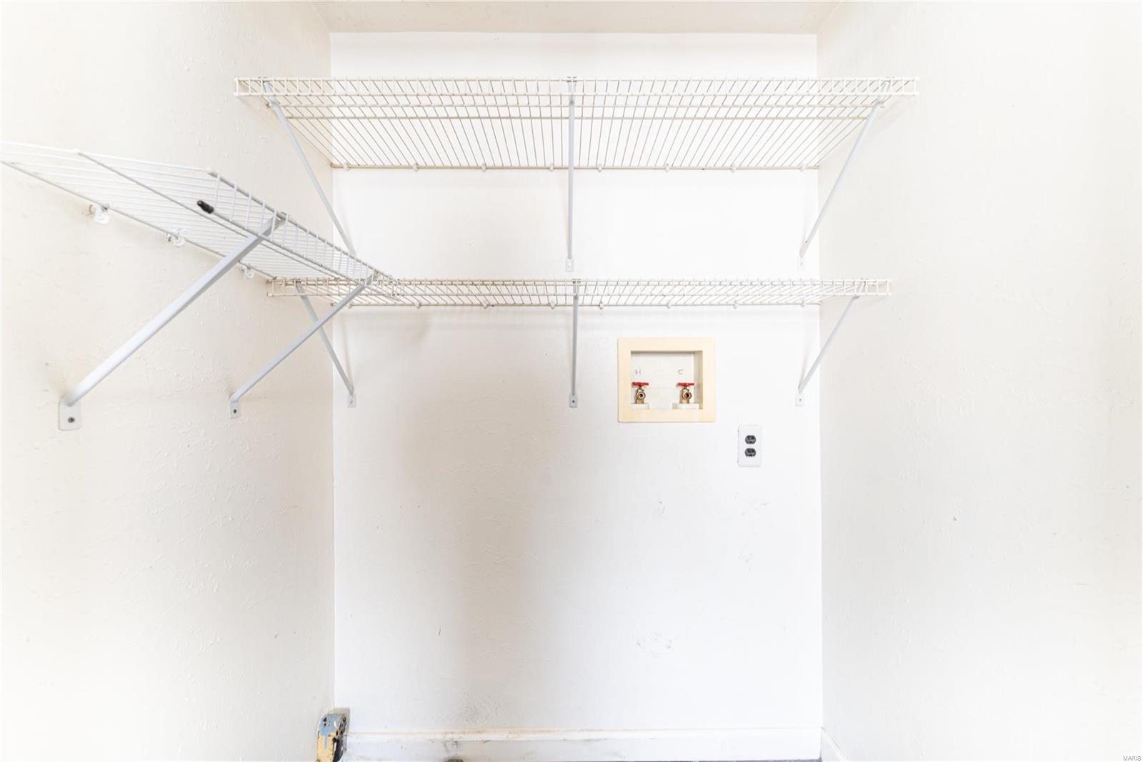 1123 N Benton Avenue