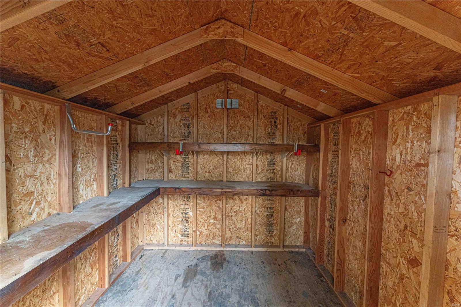 1123 N Benton Avenue