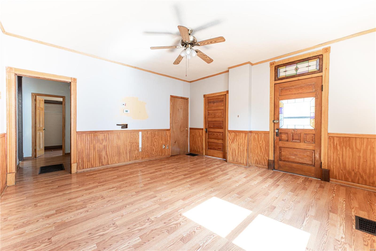 1123 N Benton Avenue