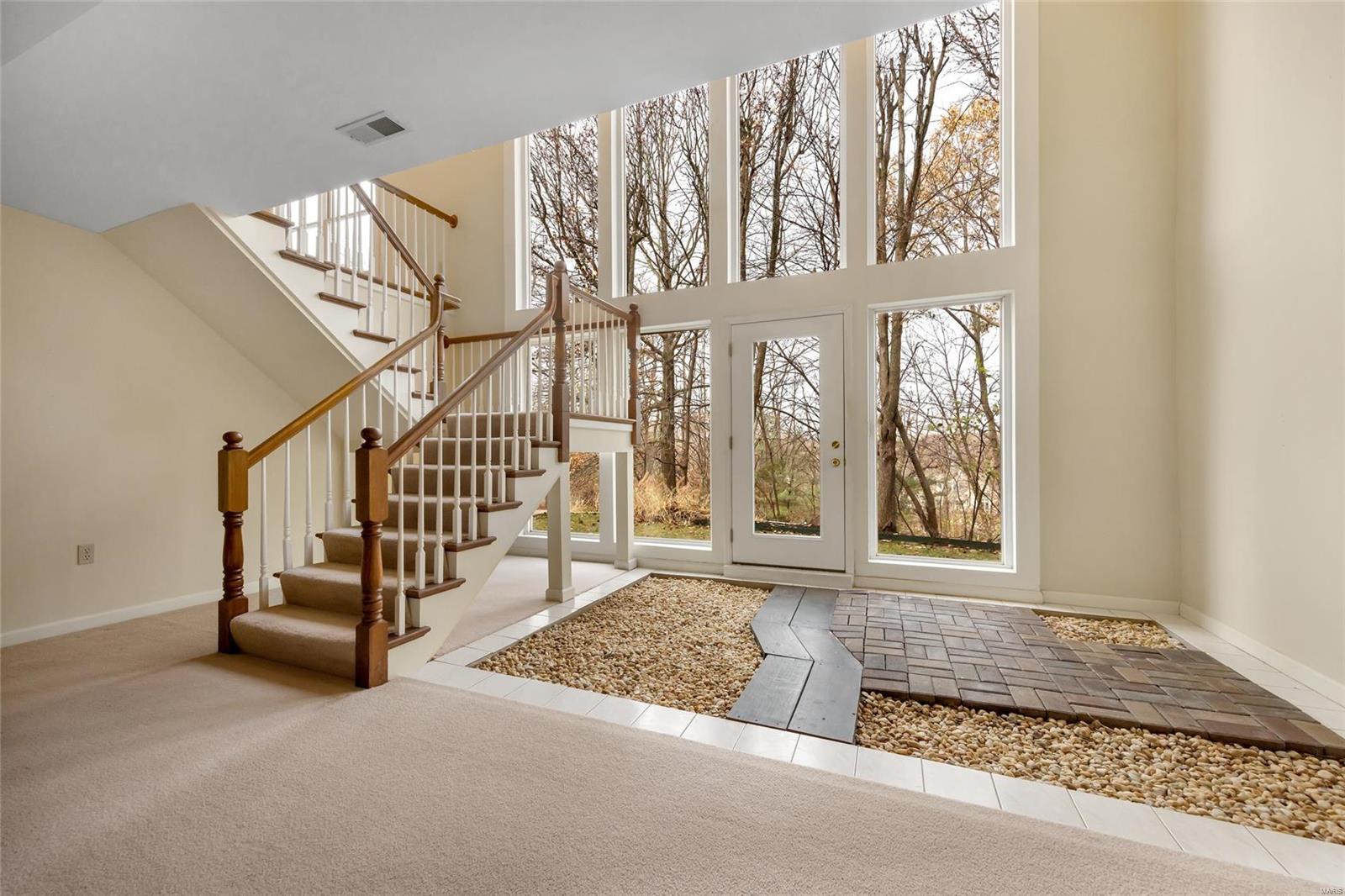 18123 Sunny Top Court