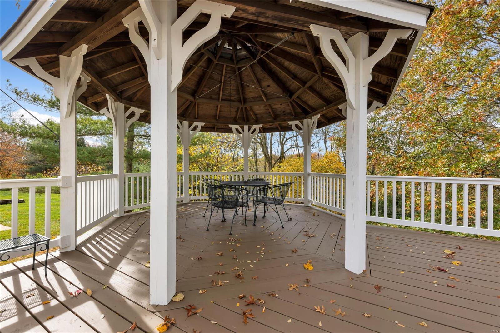 18123 Sunny Top Court