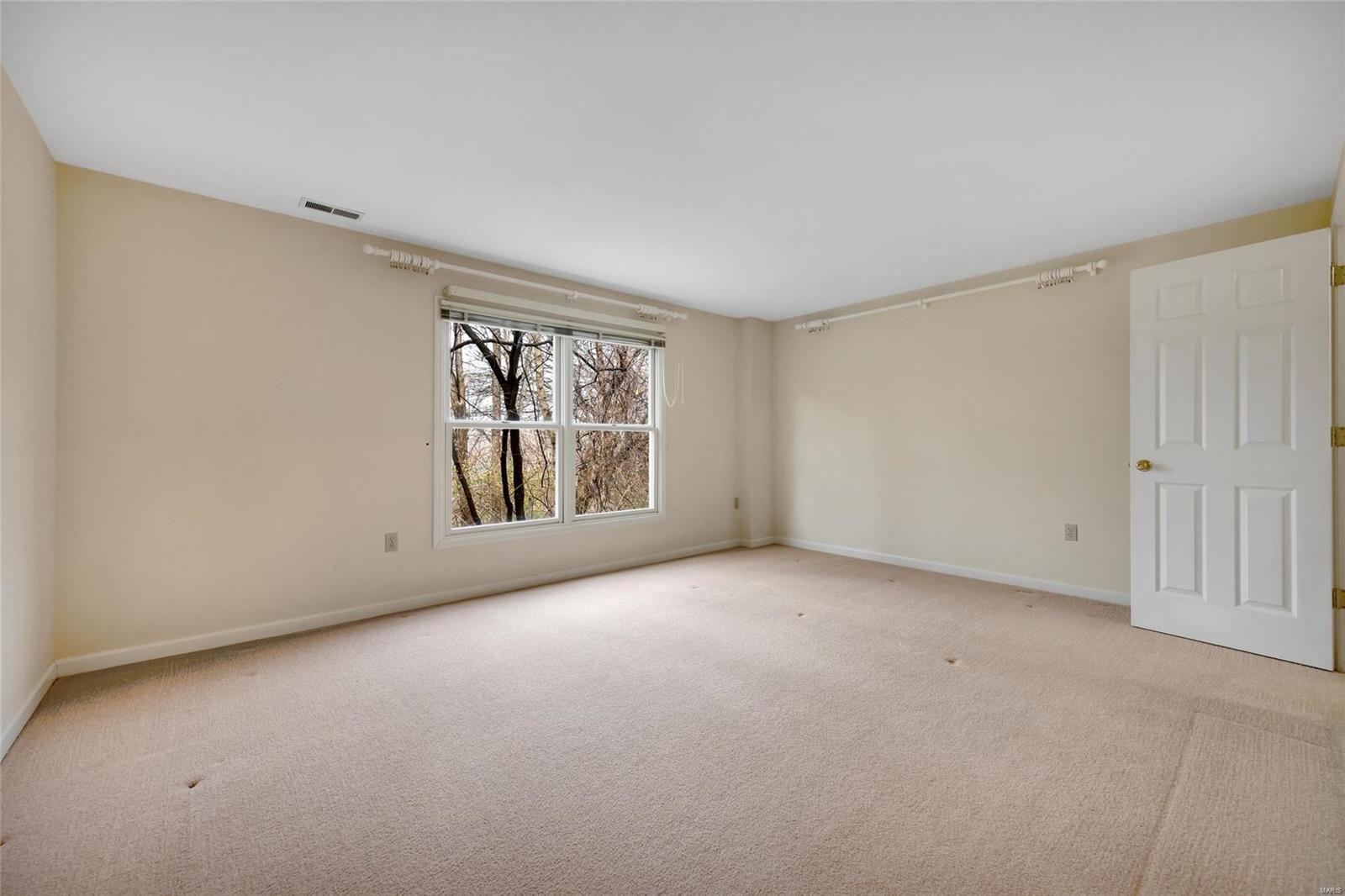 18123 Sunny Top Court