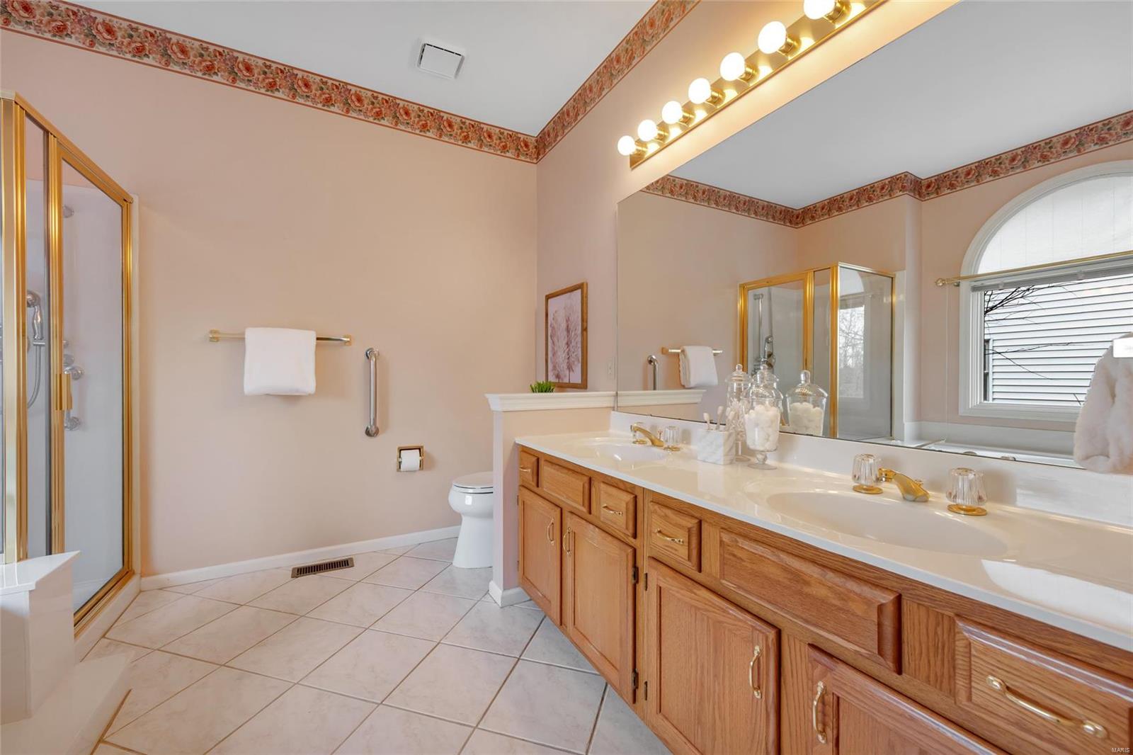 18123 Sunny Top Court