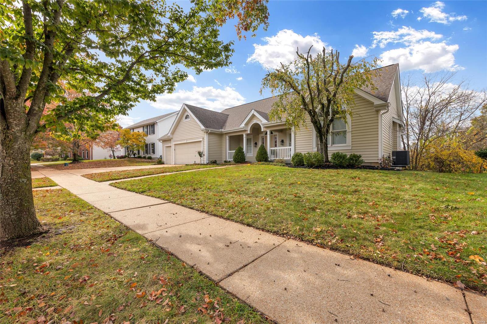 18123 Sunny Top Court