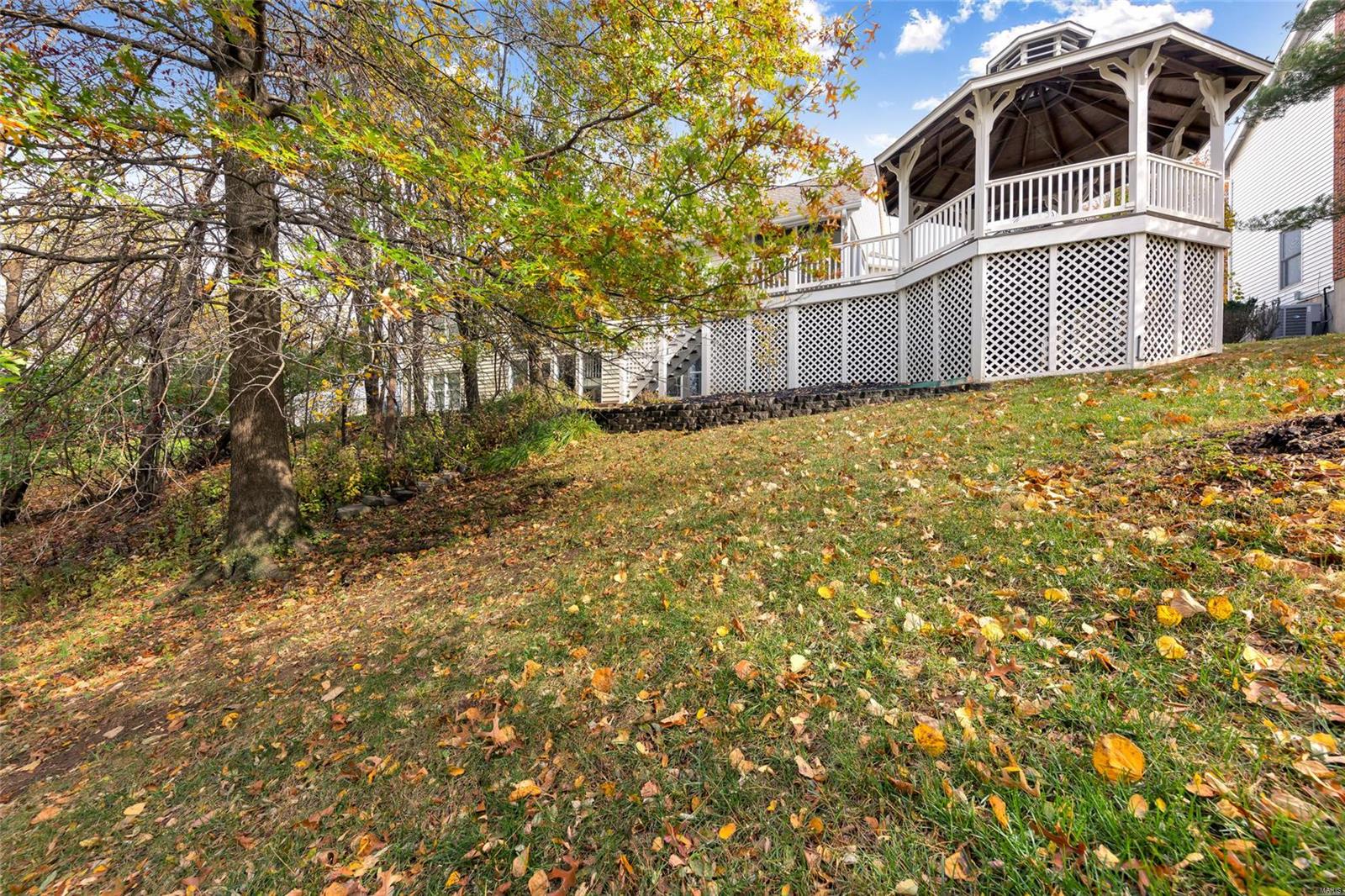 18123 Sunny Top Court