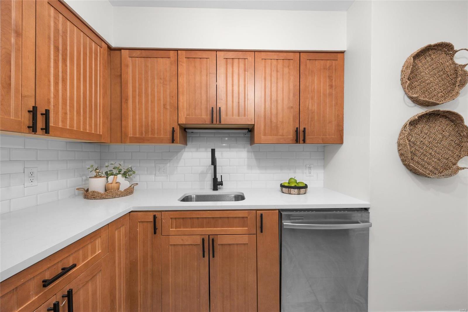 15636 Hedgeford Court