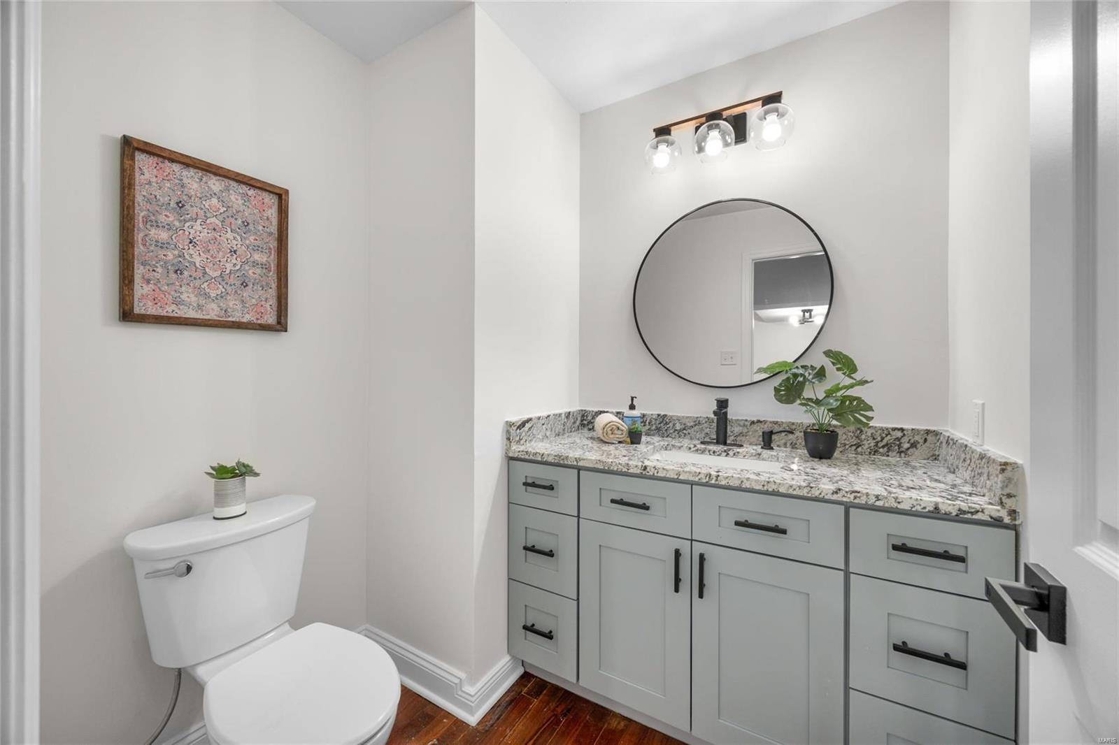 15636 Hedgeford Court