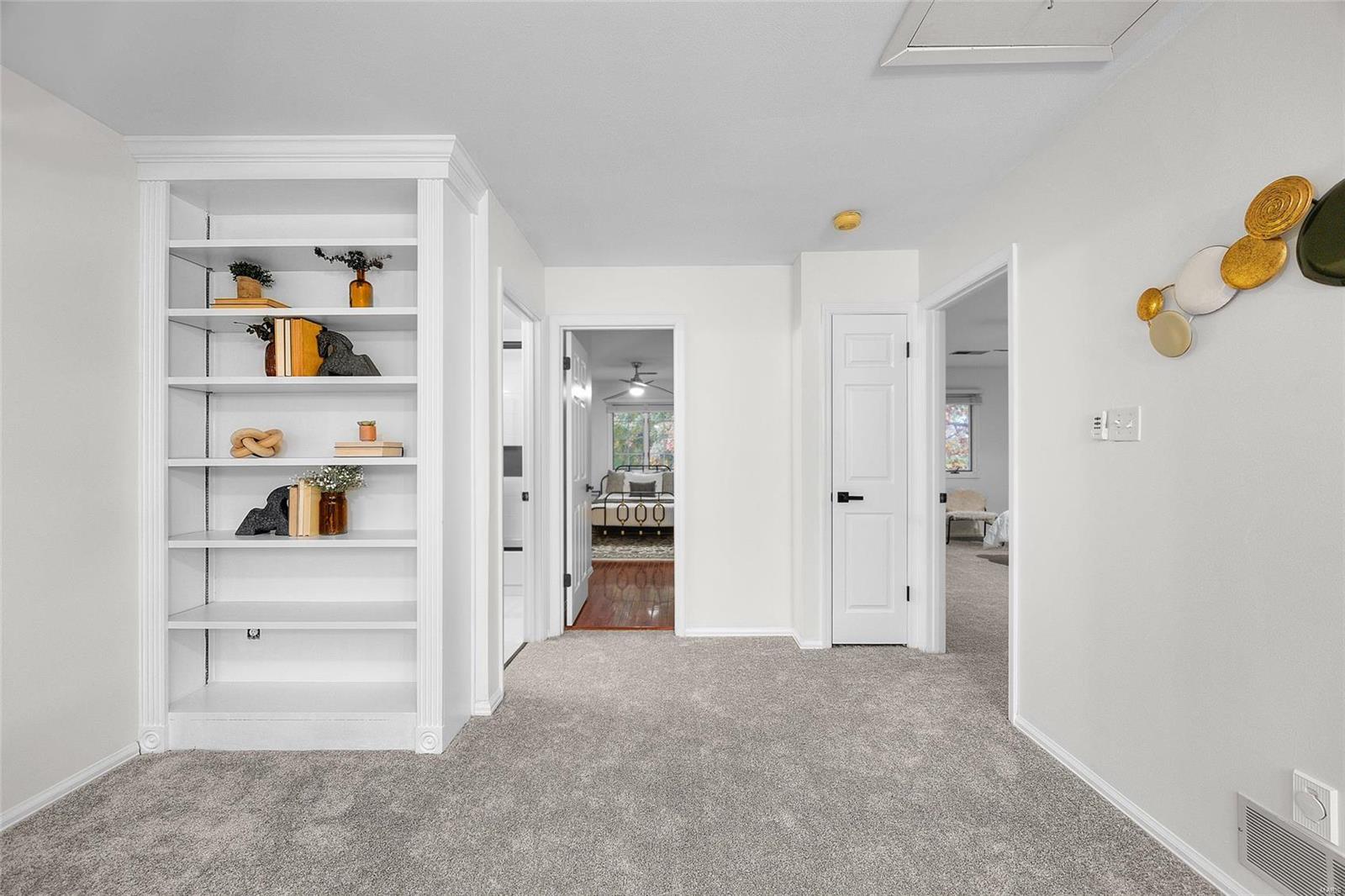 15636 Hedgeford Court