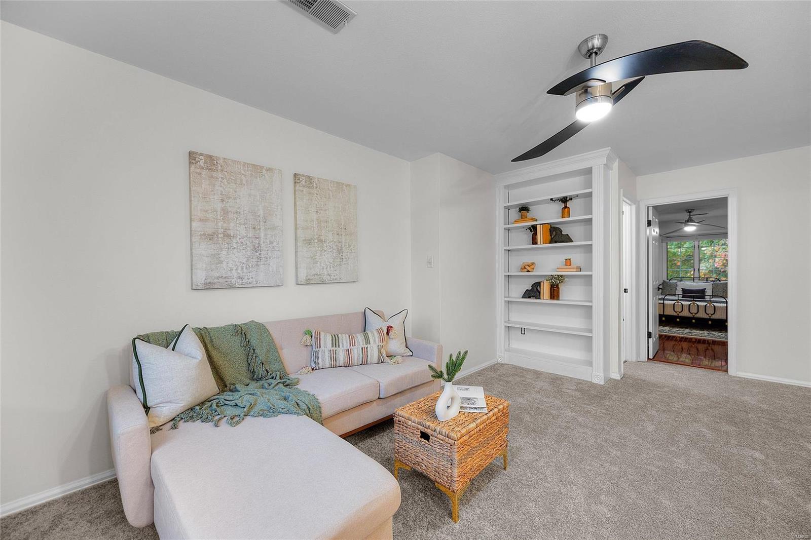 15636 Hedgeford Court