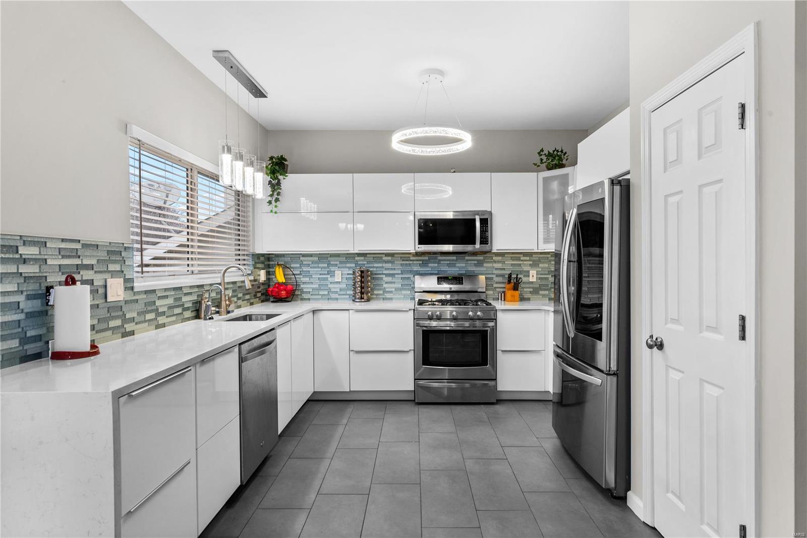 16870 Hickory Crest Drive