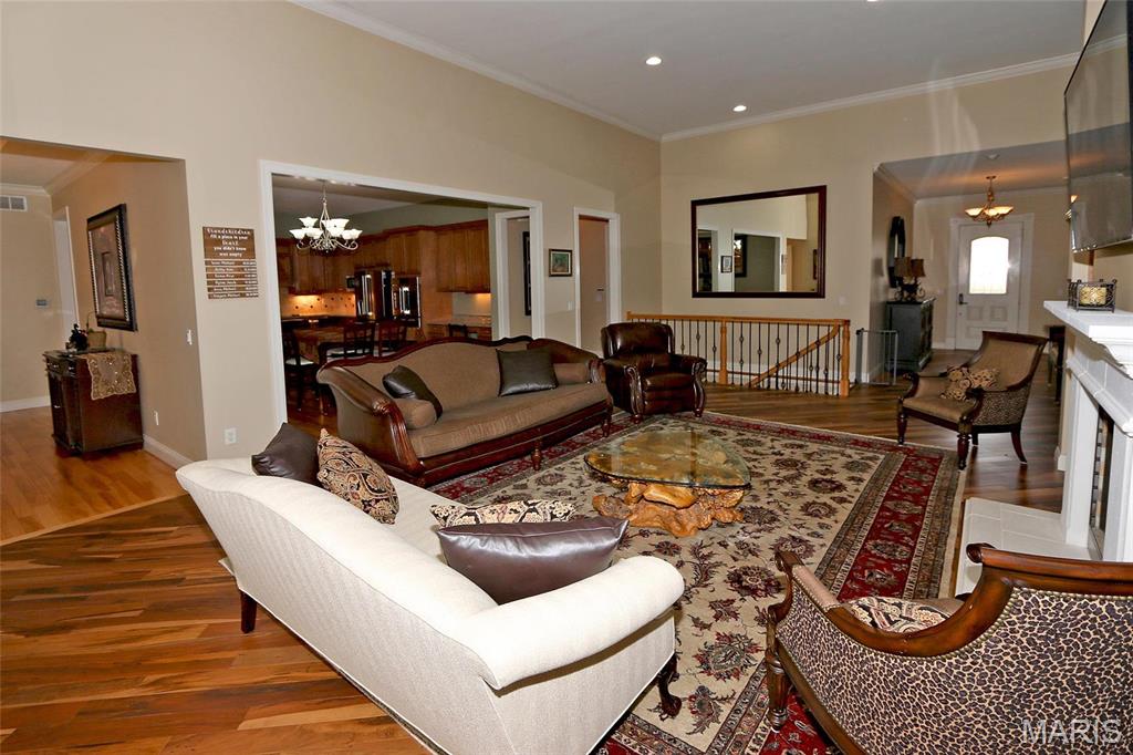 1999 Chesterfield Ridge Circle