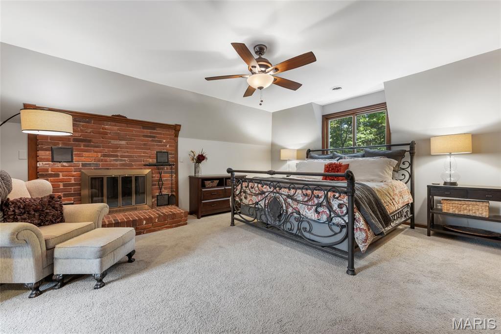 5 Dogwood Trail