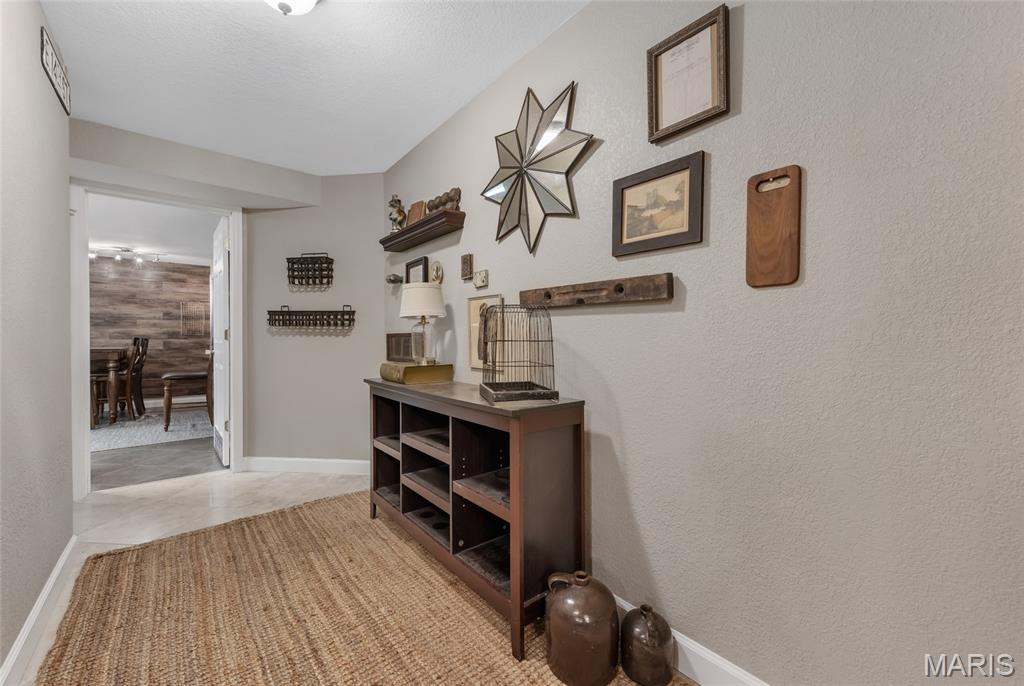 5 Dogwood Trail