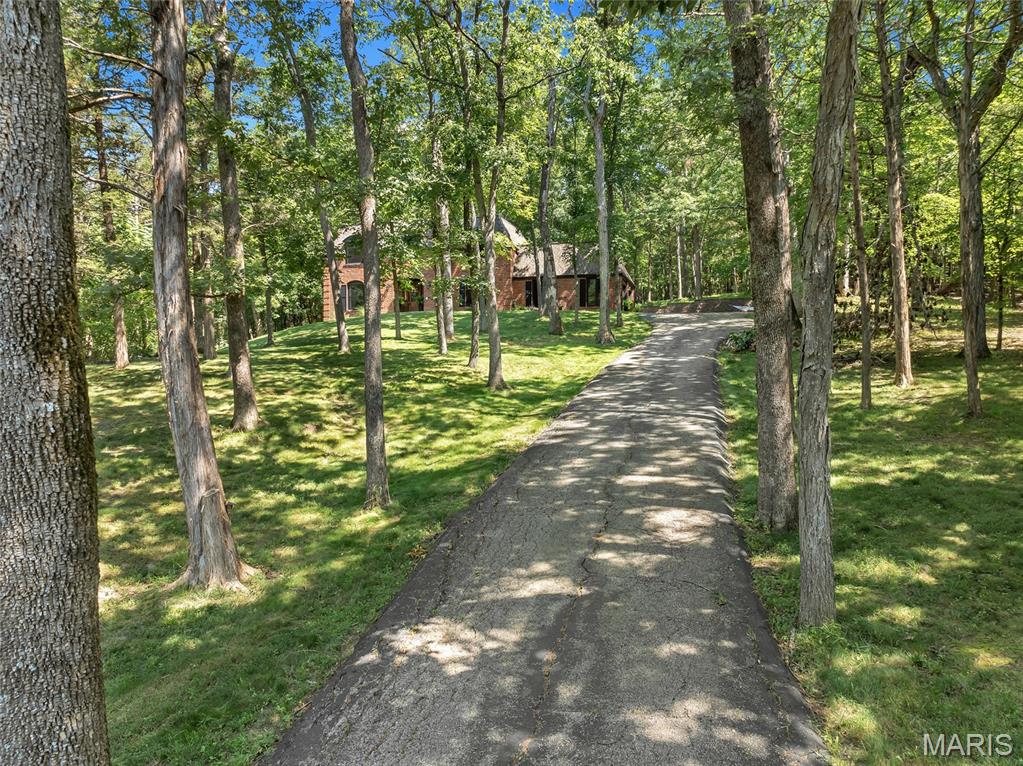 5 Dogwood Trail