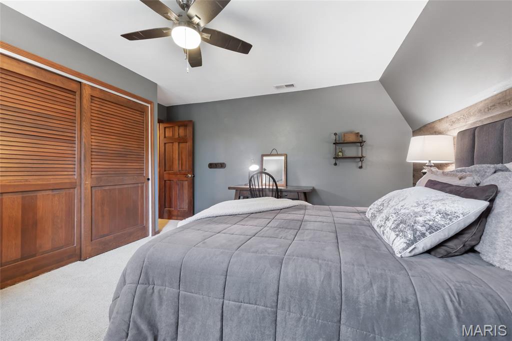 5 Dogwood Trail
