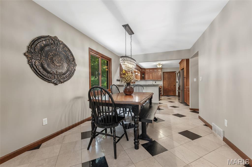 5 Dogwood Trail