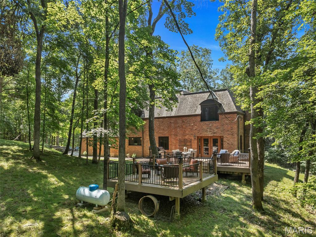 5 Dogwood Trail