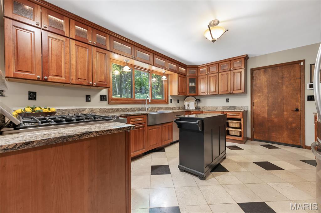 5 Dogwood Trail
