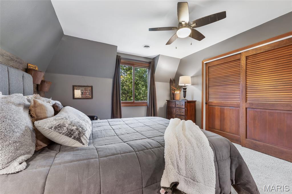 5 Dogwood Trail