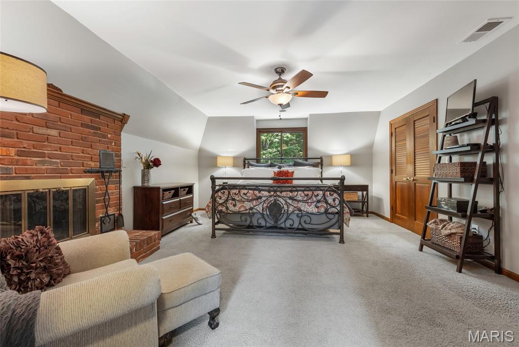 5 Dogwood Trail