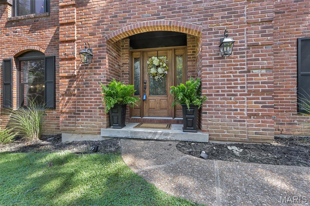 5 Dogwood Trail