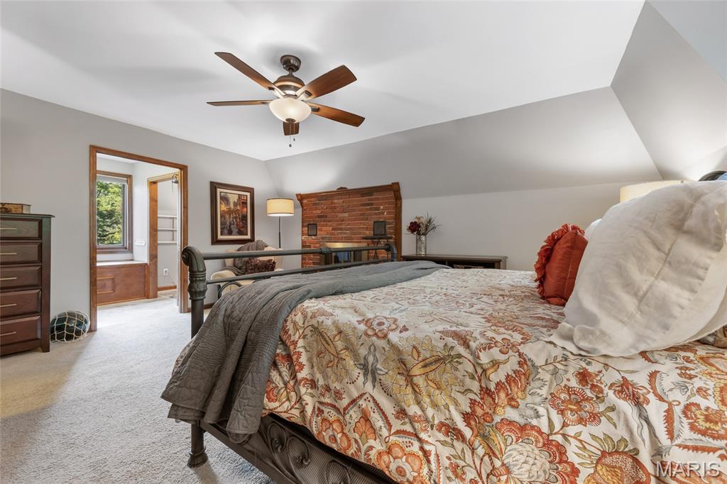 5 Dogwood Trail