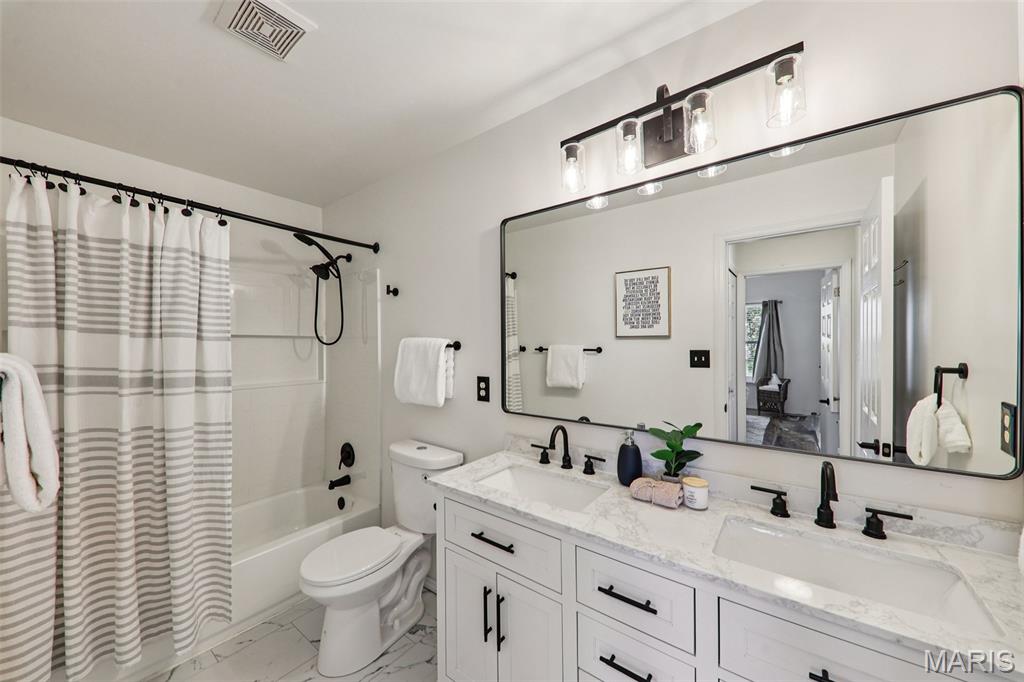 1282 Big Bend Crossing Drive