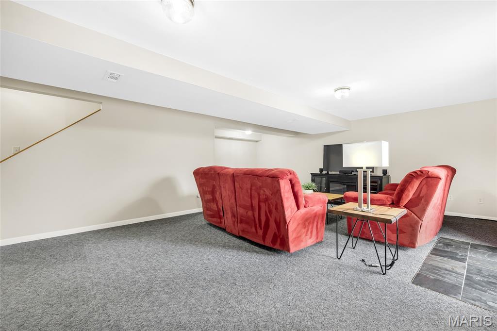 17213 Lafayette Trails Drive