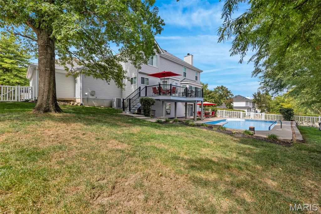 17213 Lafayette Trails Drive