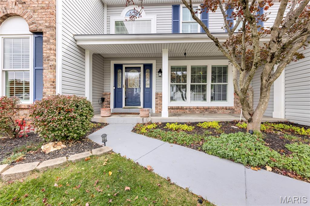 17213 Lafayette Trails Drive