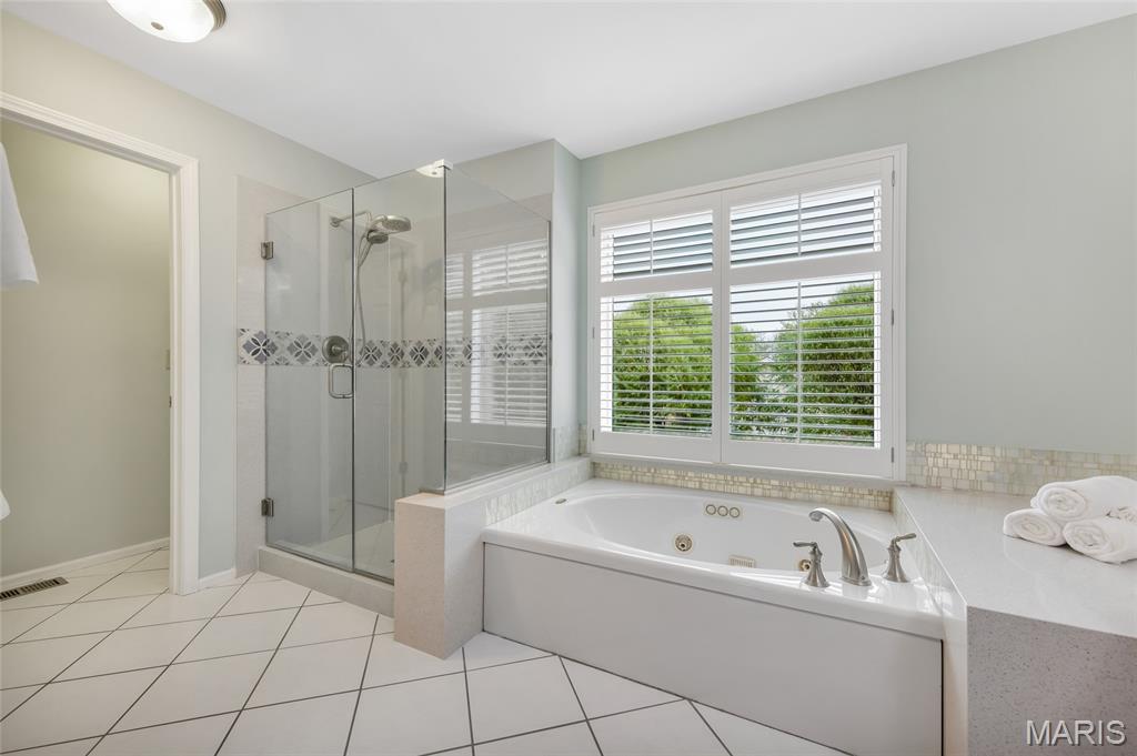 17213 Lafayette Trails Drive