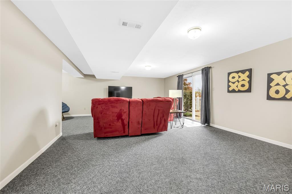 17213 Lafayette Trails Drive