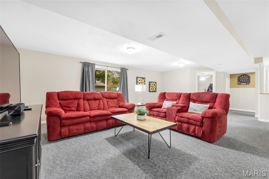 17213 Lafayette Trails Drive