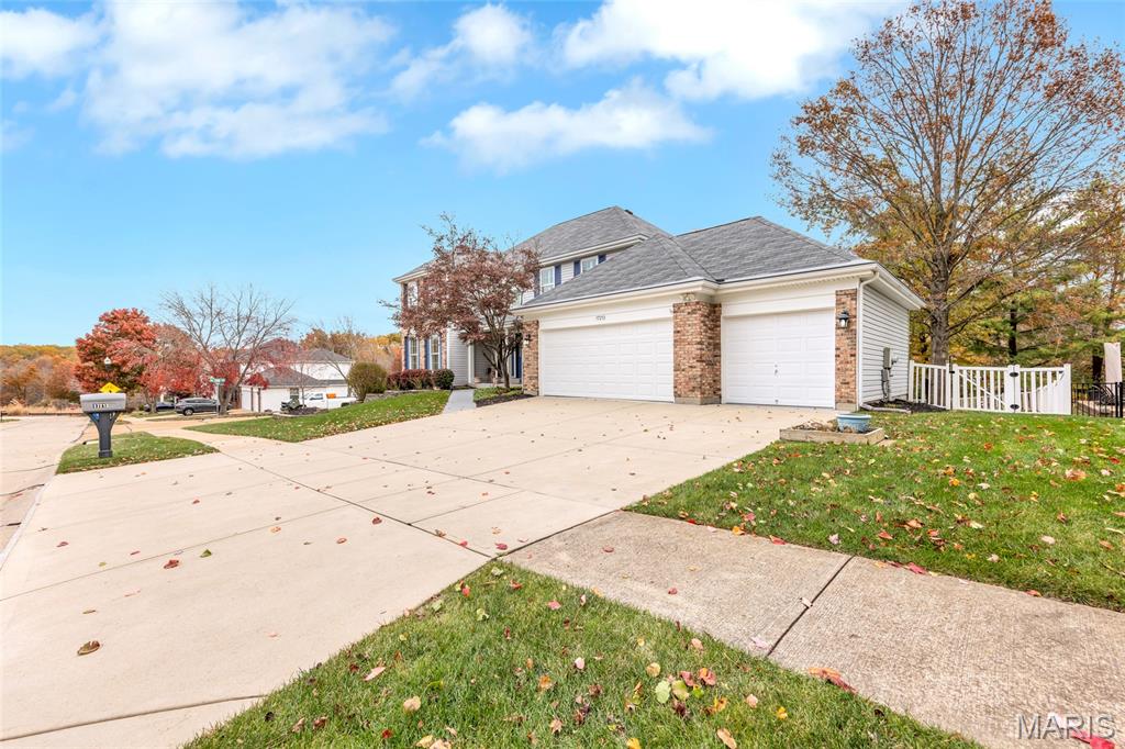 17213 Lafayette Trails Drive