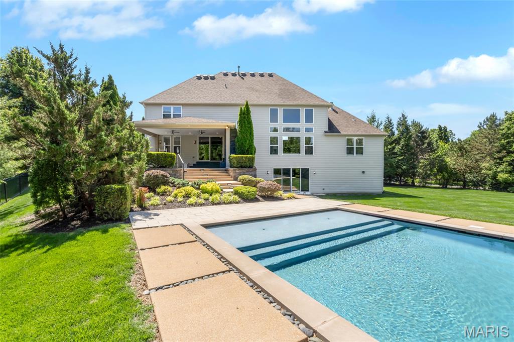 18239 Canyon Forest Court