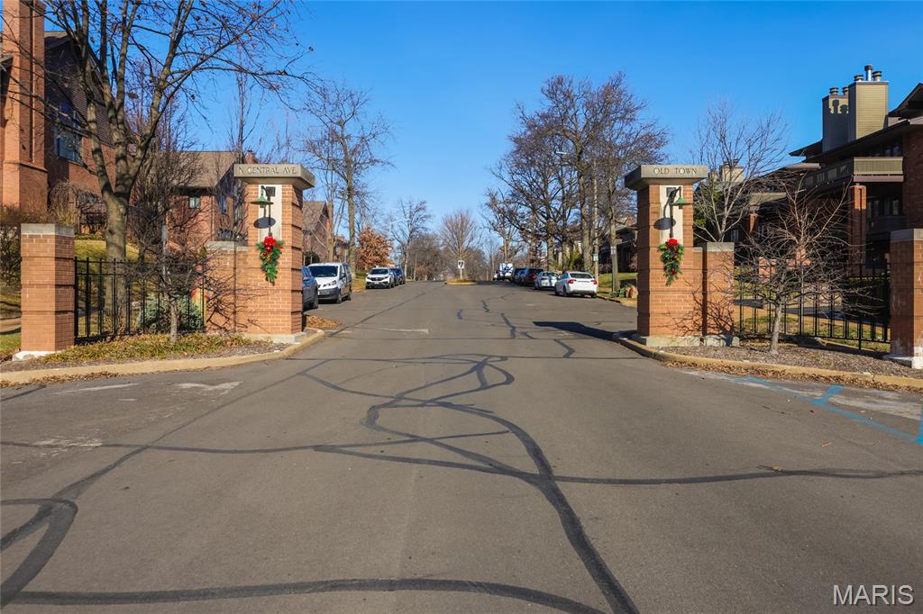 116 N Central Avenue Unit: 3S