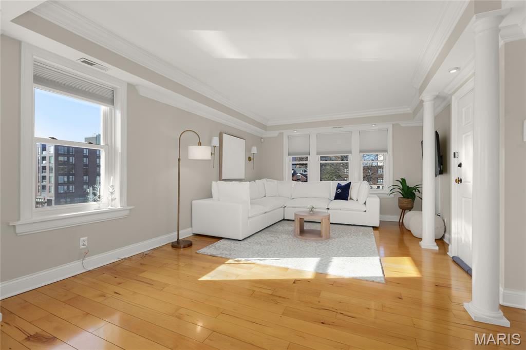 116 N Central Avenue Unit: 3S