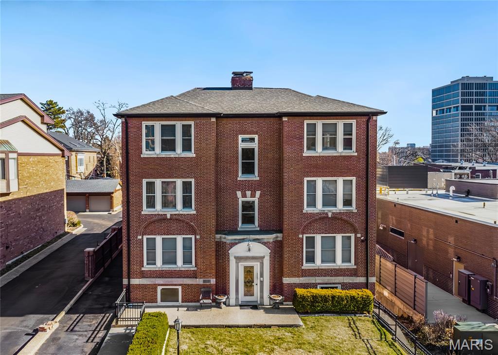 116 N Central Avenue Unit: 3S