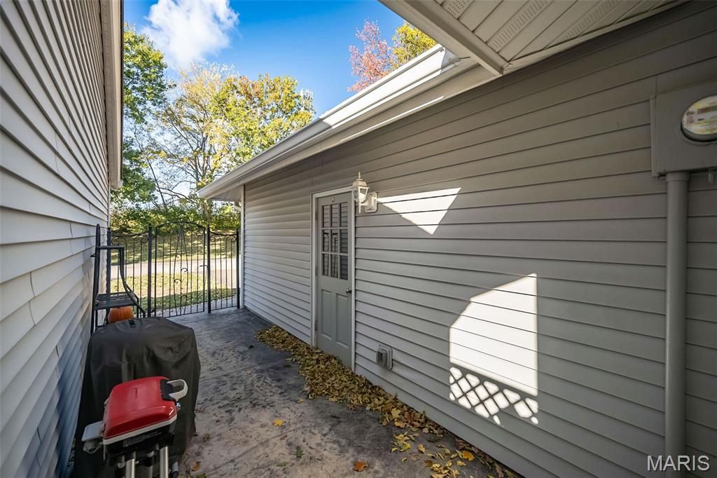 14924 Manor Lake Drive