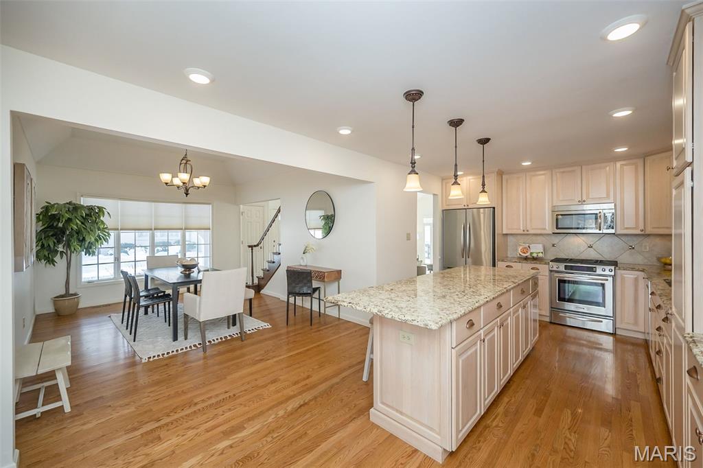 14924 Manor Lake Drive